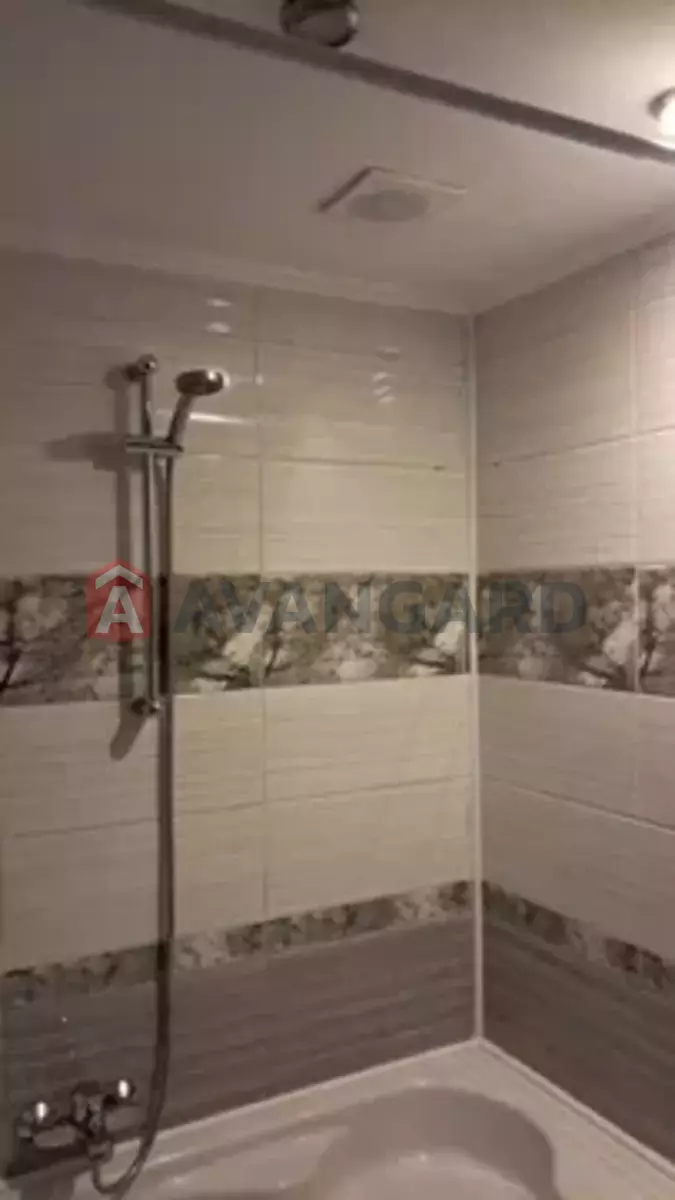 3 ��. ��������, 67/-/9 ��. �., 1/9 ������ ���� 5