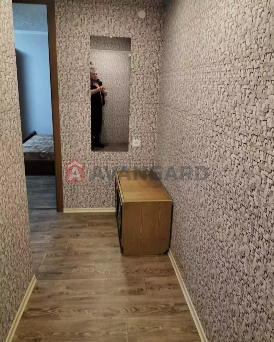 1 ��. ��������, 35/-/6 ��. �., 2/5 ������ ���� 4