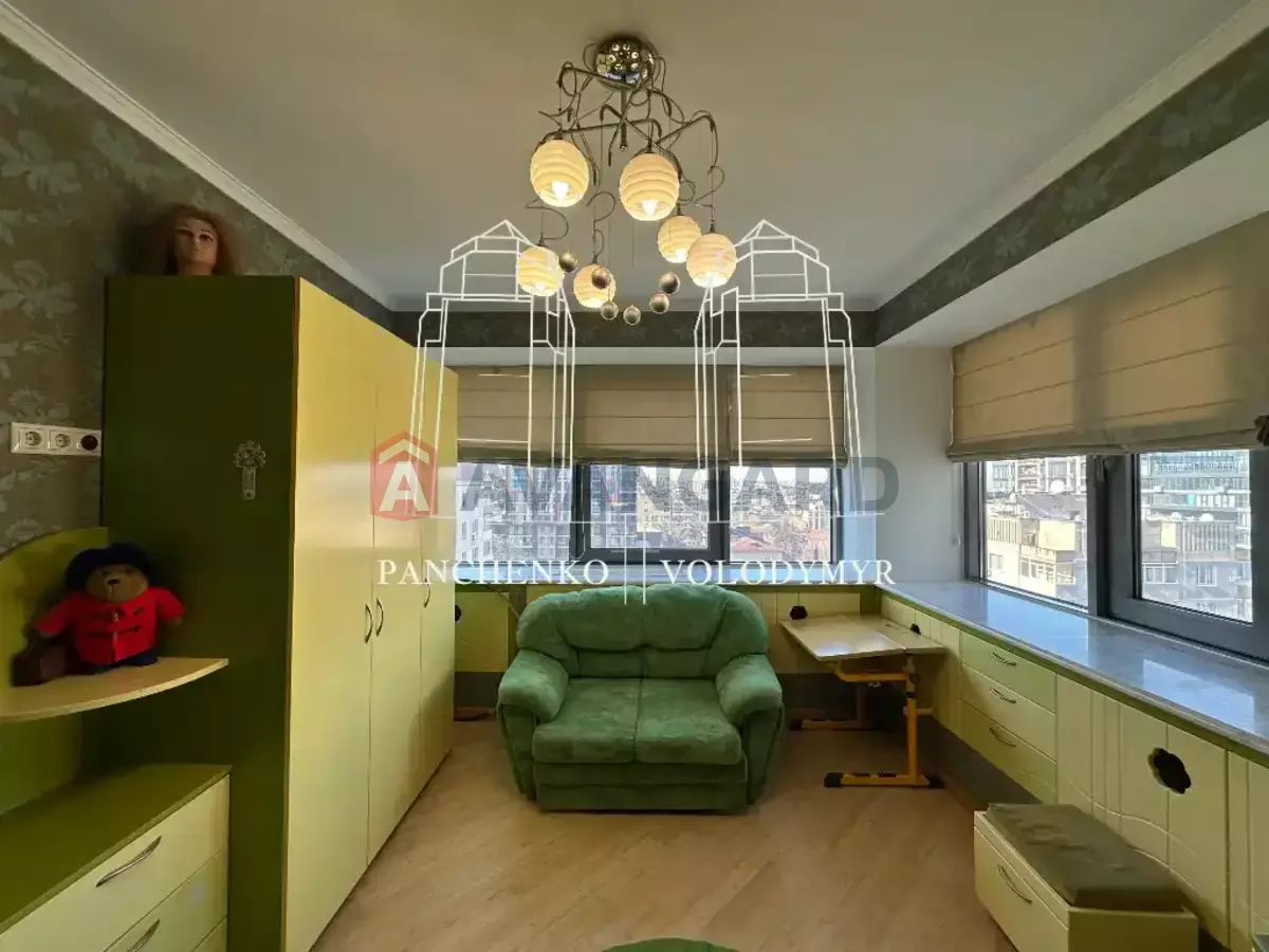 4 ��. ��������, 189/-/20 ��. �., 9/24 ������ ���� 18