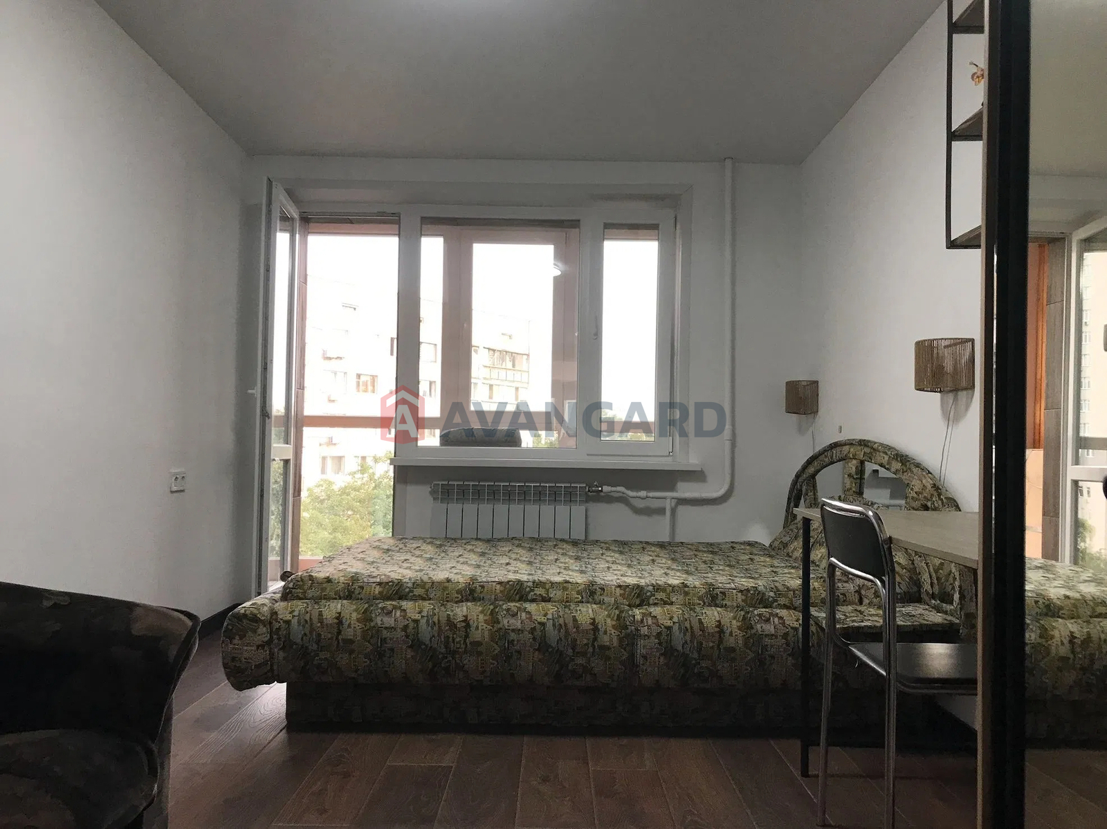 3 ��. ��������, 86/-/12 ��. �., 7/14 ������ ���� 13