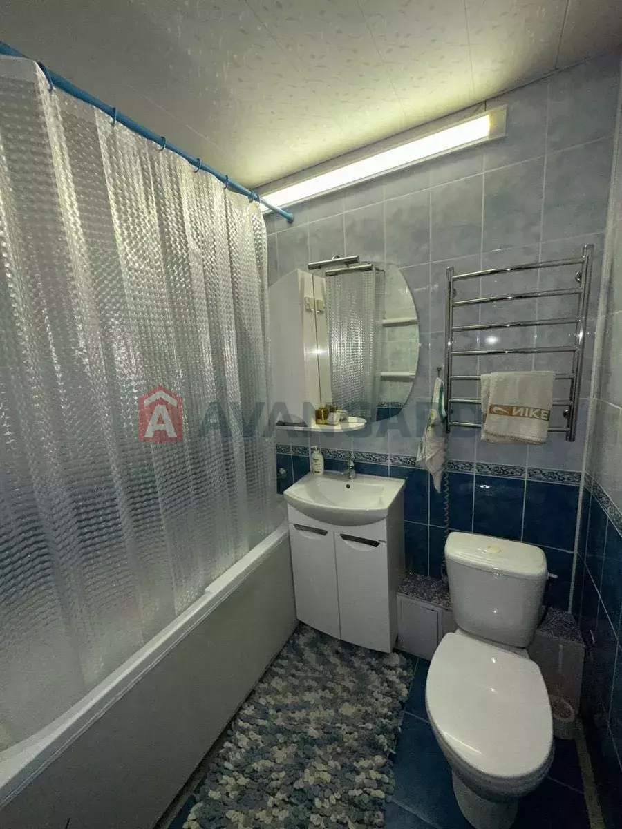 1 ��. ��������, 40/-/10 ��. �., 12/16 ������ ���� 9