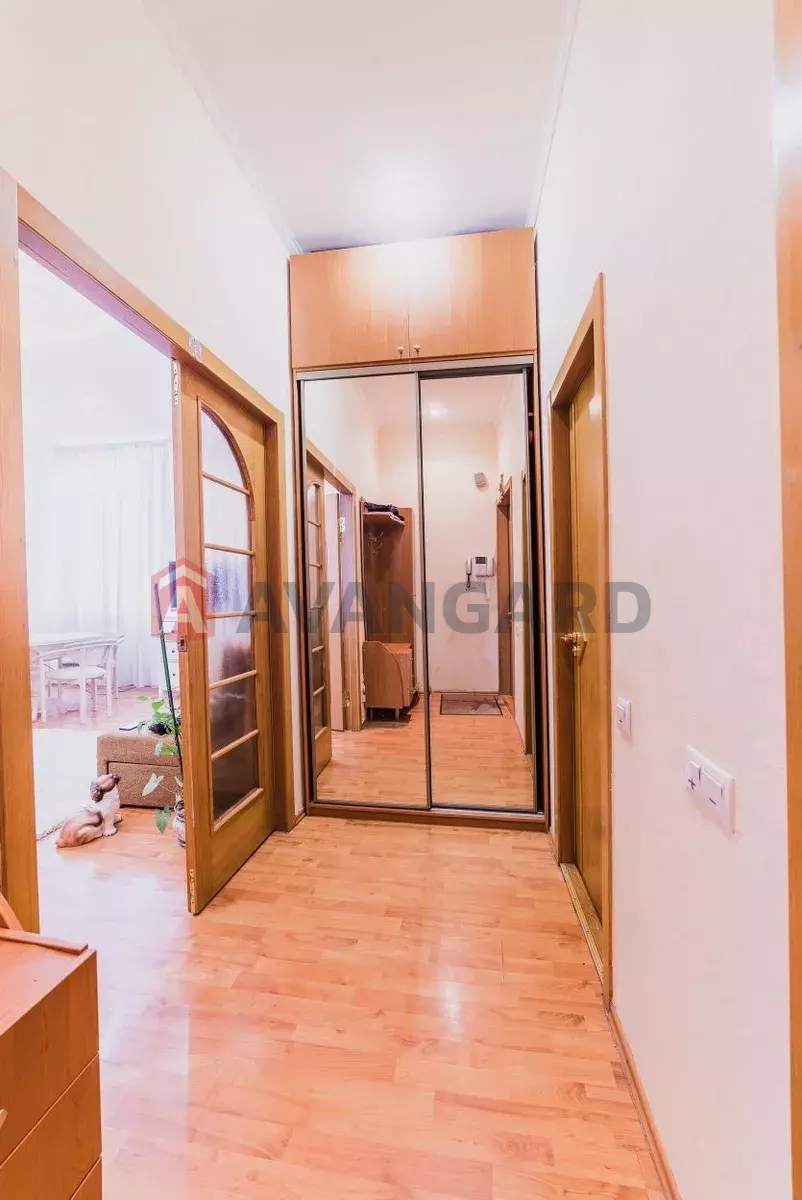 3 ����. ��������, 77/-/17 ��. �., 3/4 ���� ���� 10