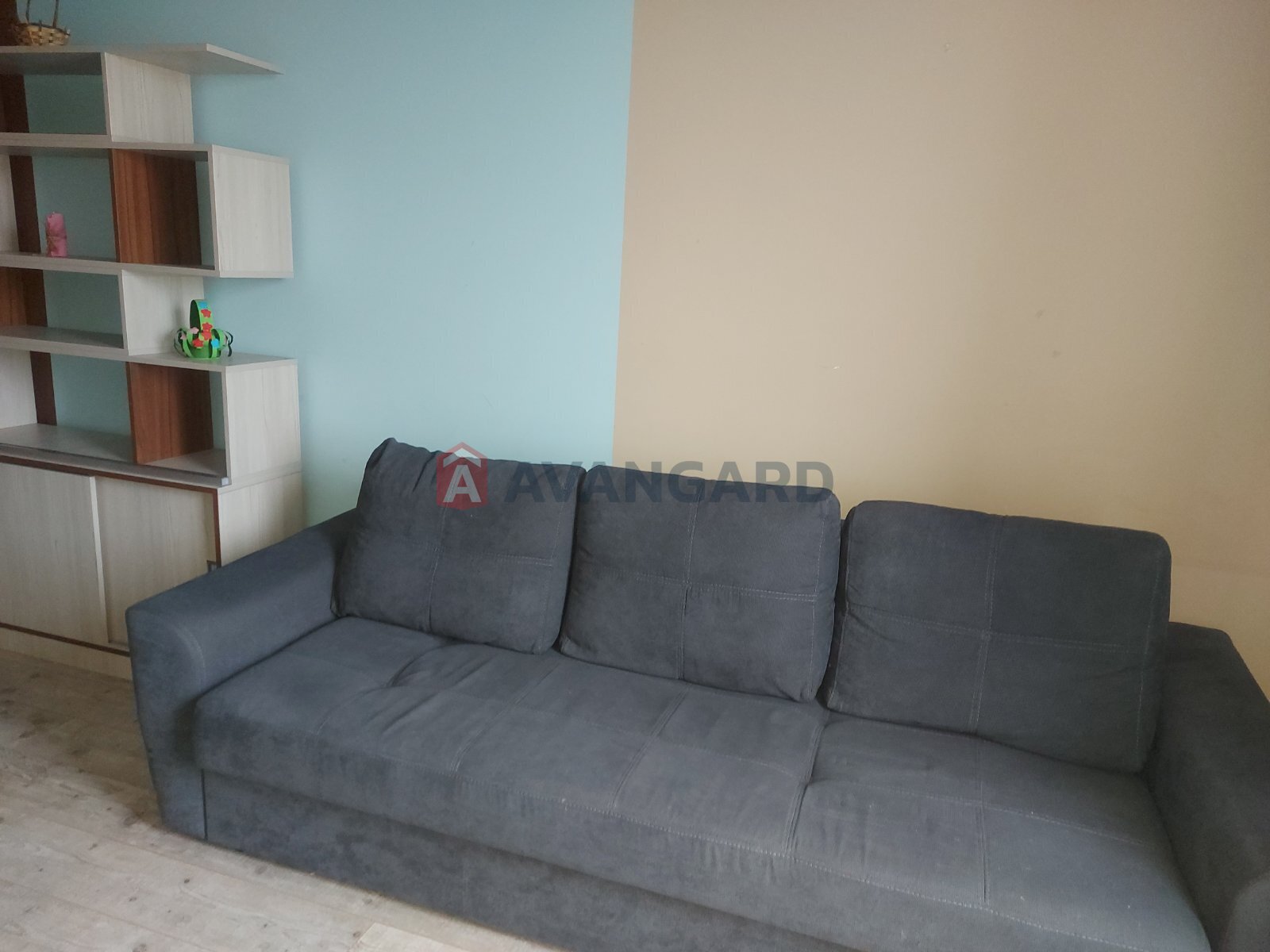 2 ����. ��������, 63/32.3/13.6 ��. �., 10/11 ���� ���� 18