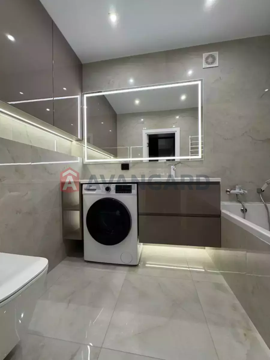 2 ��. ��������, 45/-/- ��. �., 8/10 ������ ���� 7