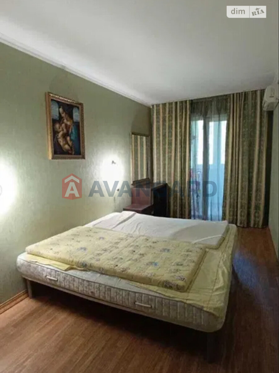 3 . , 62/42/8 . ., 5/9   6