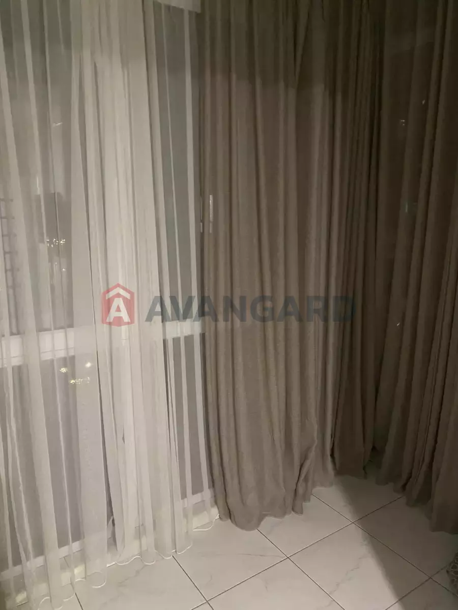 2 ����. ��������, 52/-/- ��. �., 5/12 ���� ���� 10