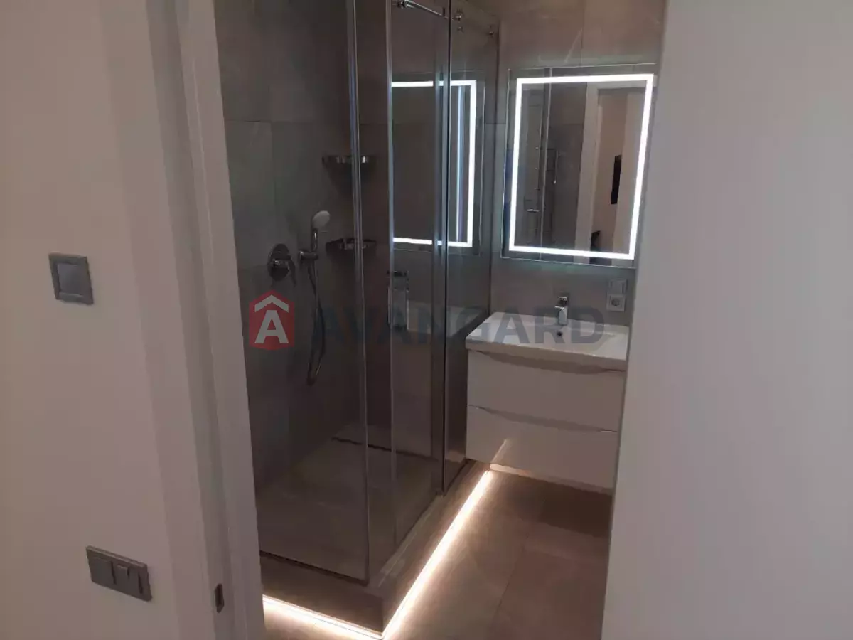 2 ��. ��������, 58/45/15 ��. �., 5/12 ������ ���� 2