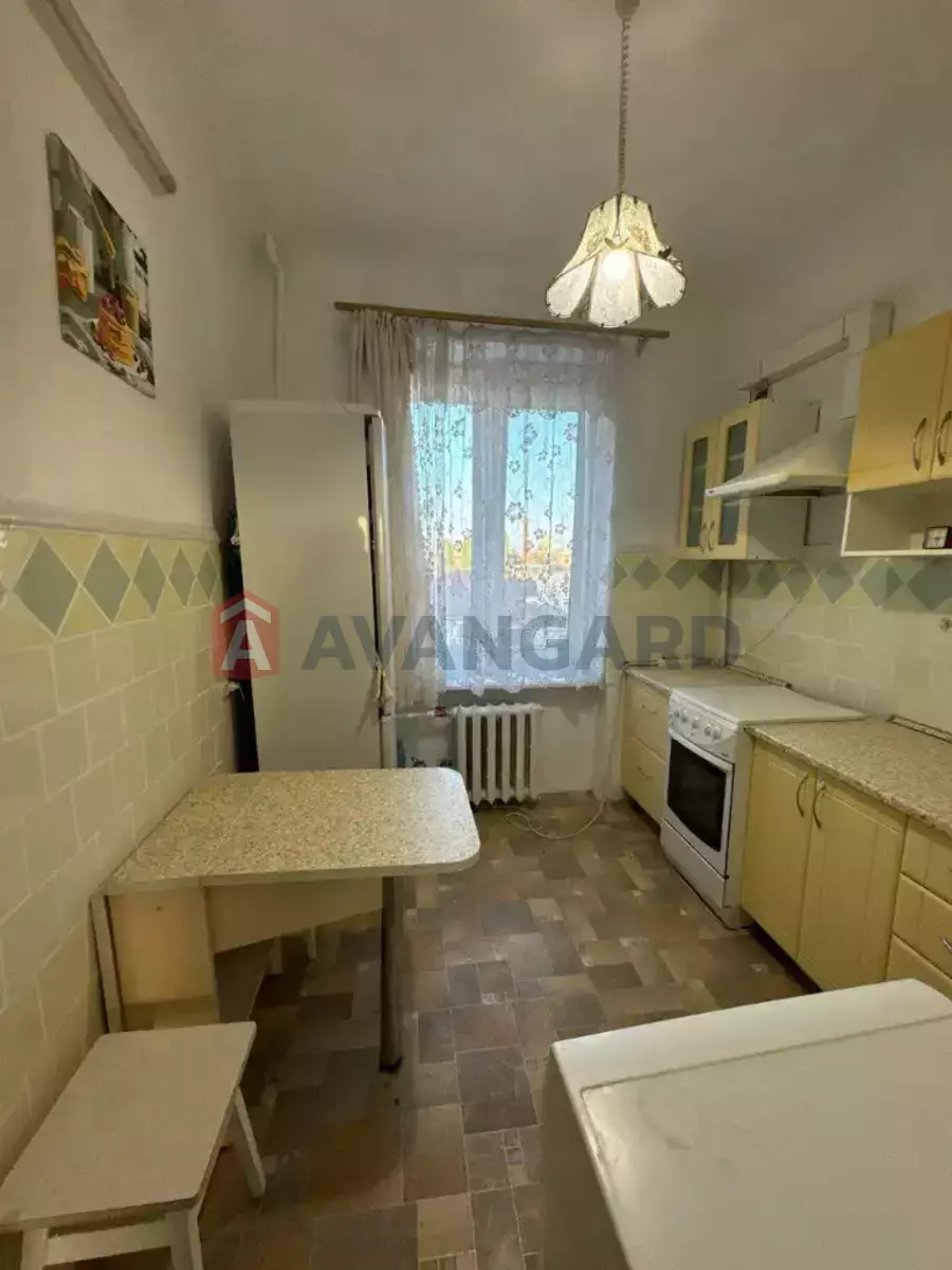 2 кім. квартира, 83/-/- кв. м., 5/5 поверх фото 2 2 кім. квартира, 83/-/- кв. м., 5/5 поверх фото 2