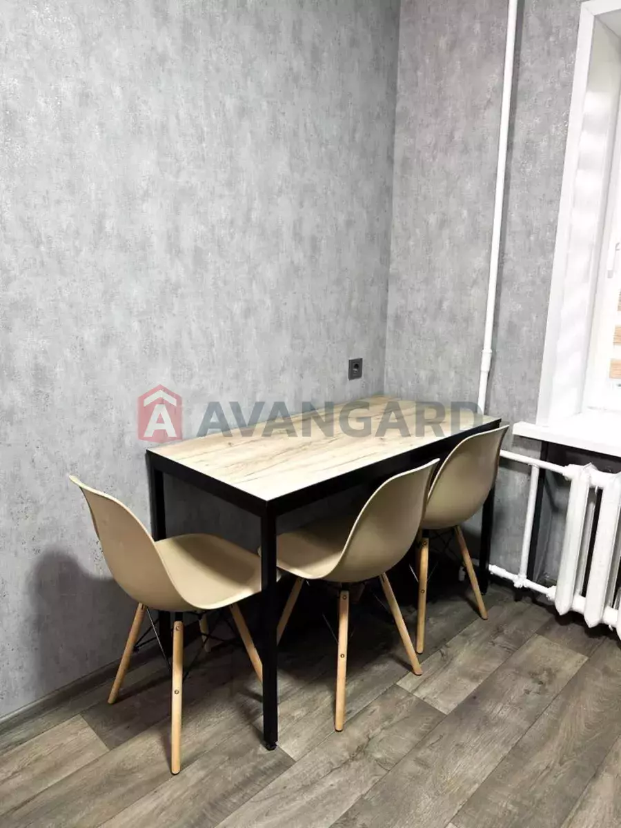 1 ����. ��������, 36/-/8 ��. �., 2/9 ���� ���� 13