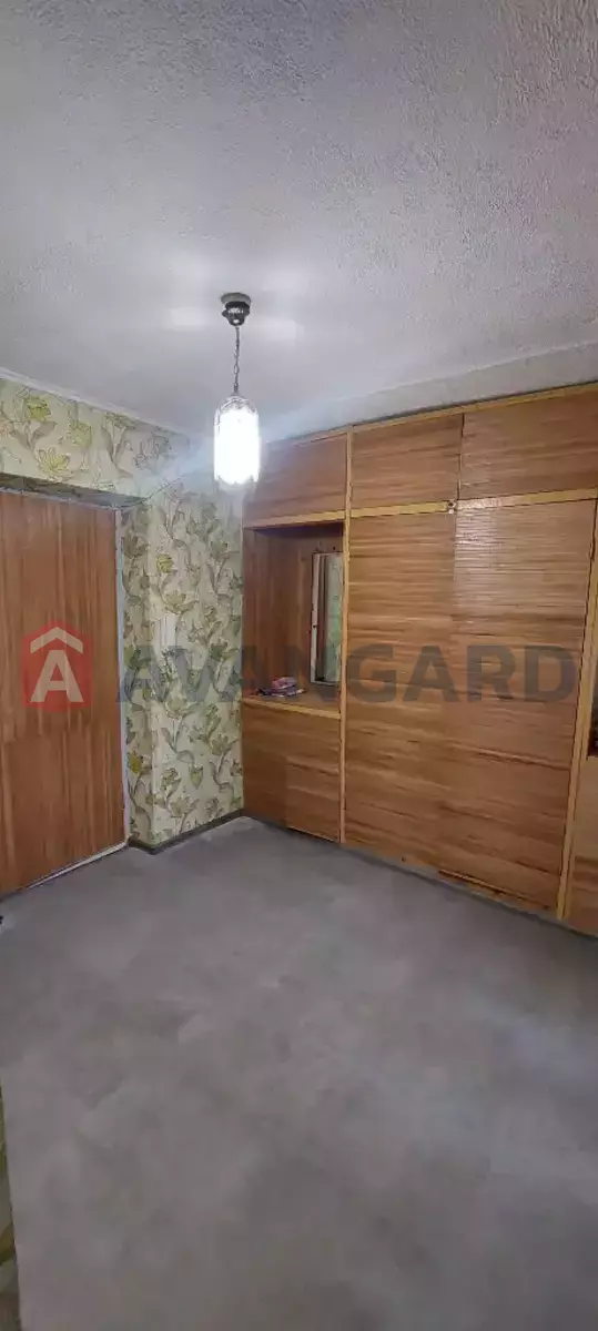 2 ��. ��������, 50/-/8 ��. �., 3/14 ������ ���� 5