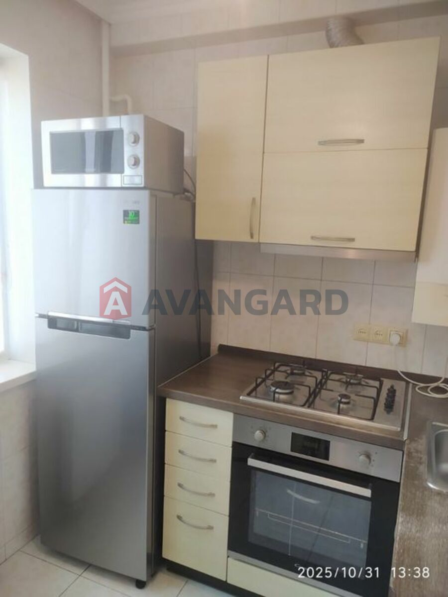 1 . , 48/-/5 . ., 4/5   1