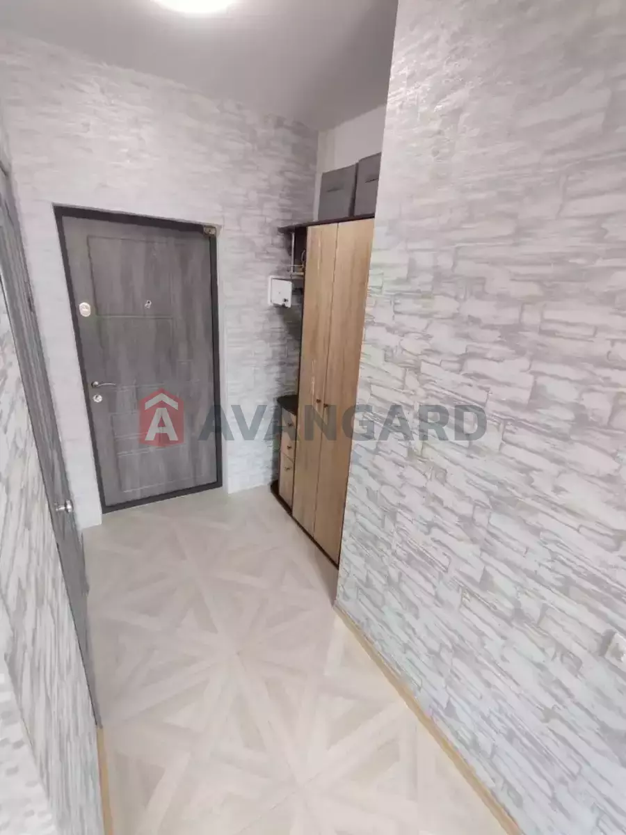 1 ��. ��������, 39/-/- ��. �., 2/4 ������ ���� 2