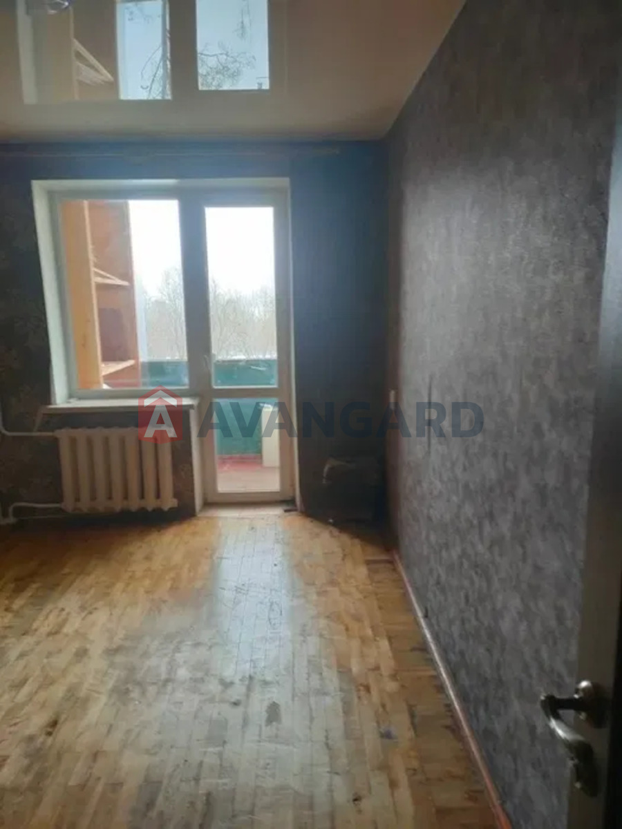 3 ��. ��������, 75/-/18 ��. �., 7/9 ������ ���� 6