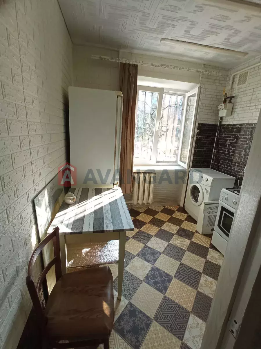 1 . , 28/-/5 . ., 1/5   1