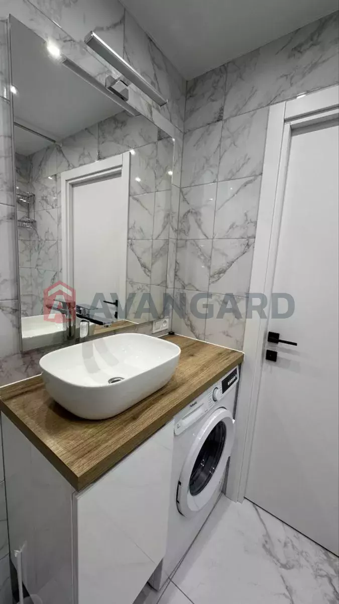 1 . , 30/-/5 . ., 1/9   3