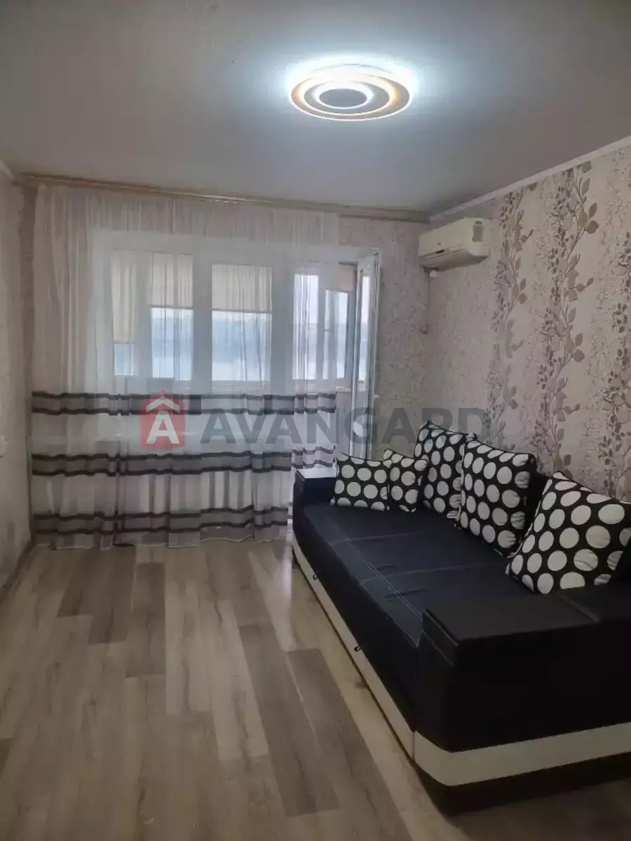 1 ��. ��������, 40/-/9 ��. �., 16/16 ������ ���� 5