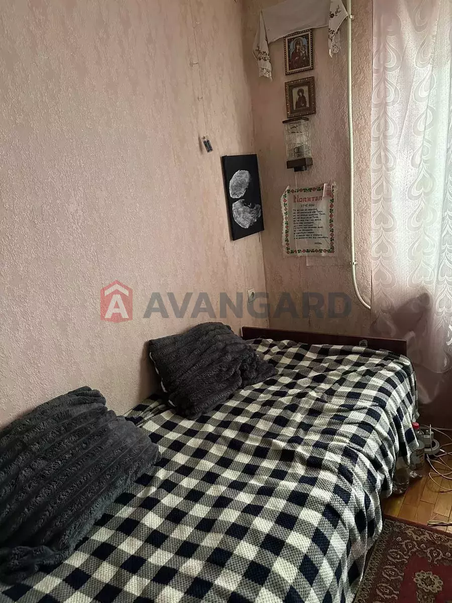 3 ��. ��������, 63/-/6 ��. �., 7/9 ������ ���� 6