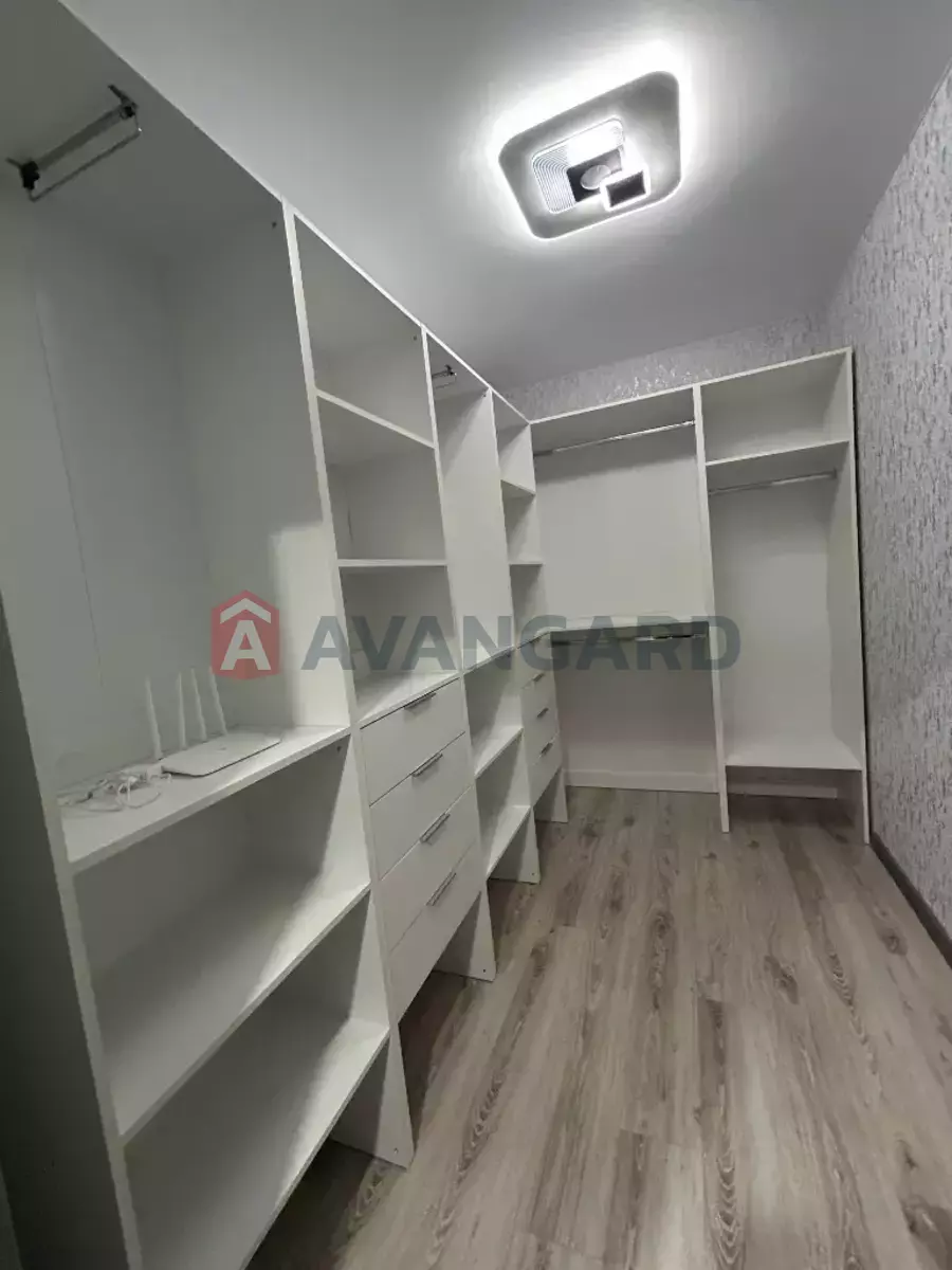 1 ��. ��������, 48/25/20 ��. �., 6/9 ������ ���� 8