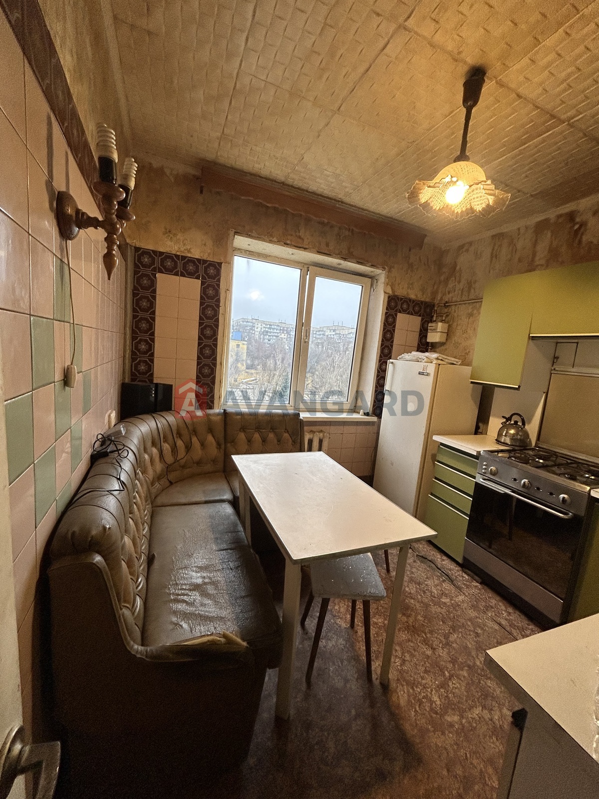 3 . , 65/-/7 . ., 9/9   15