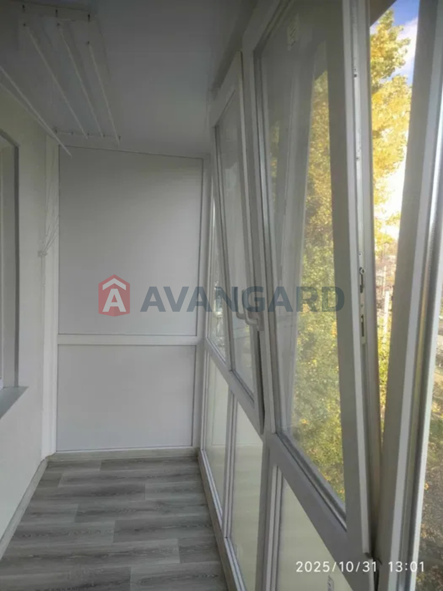 1 . , 48/-/5 . ., 4/5   8