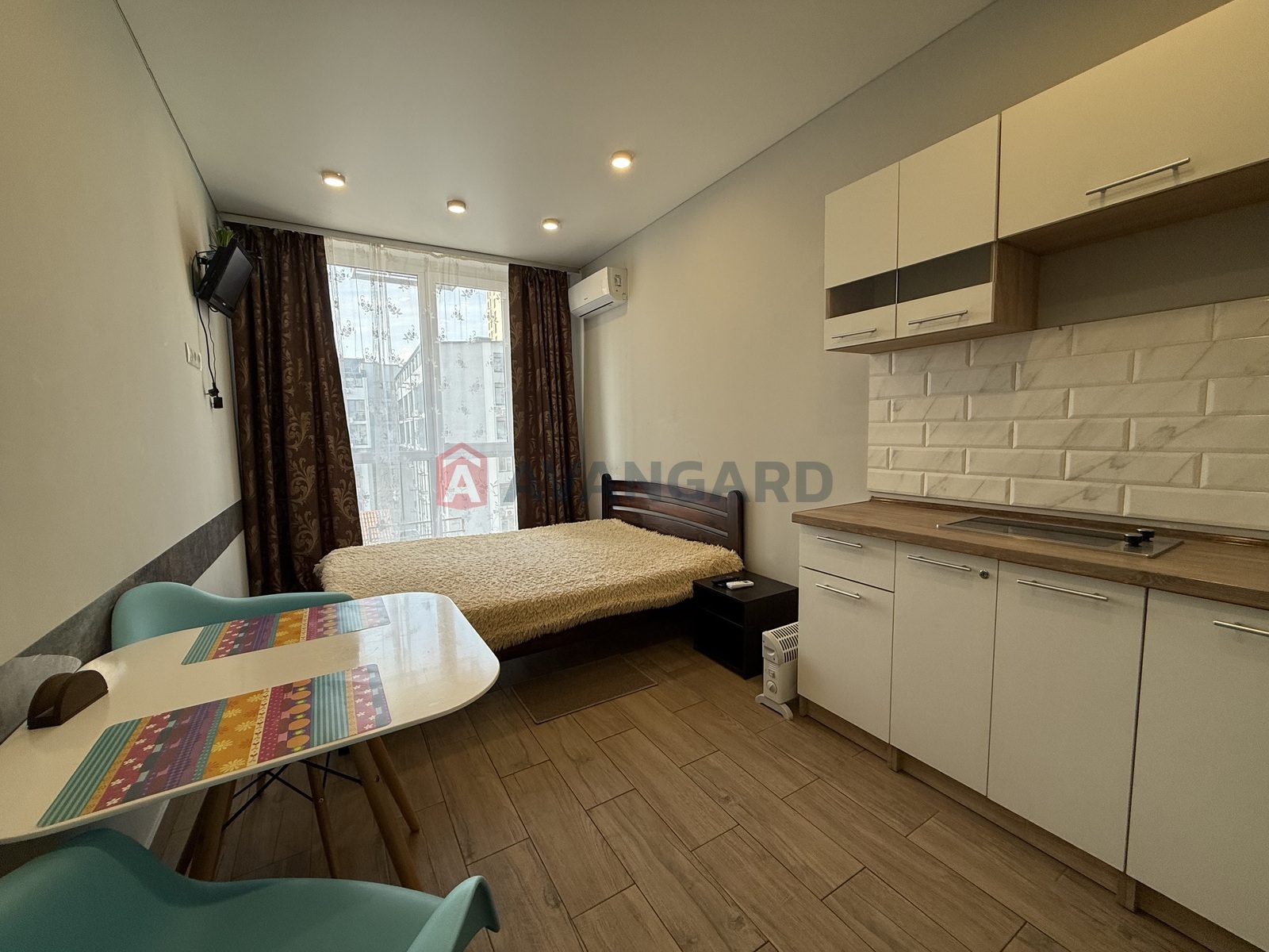 1 ��. ��������, 20/12/6 ��. �., 6/12 ������ ���� 5