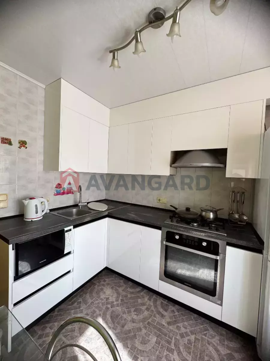 2 ��. ��������, 50/40/10 ��. �., 10/10 ������ ���� 1