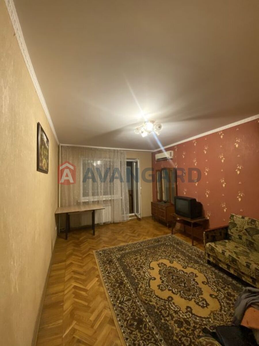 1 . , 30/-/10 . ., 4/9   1