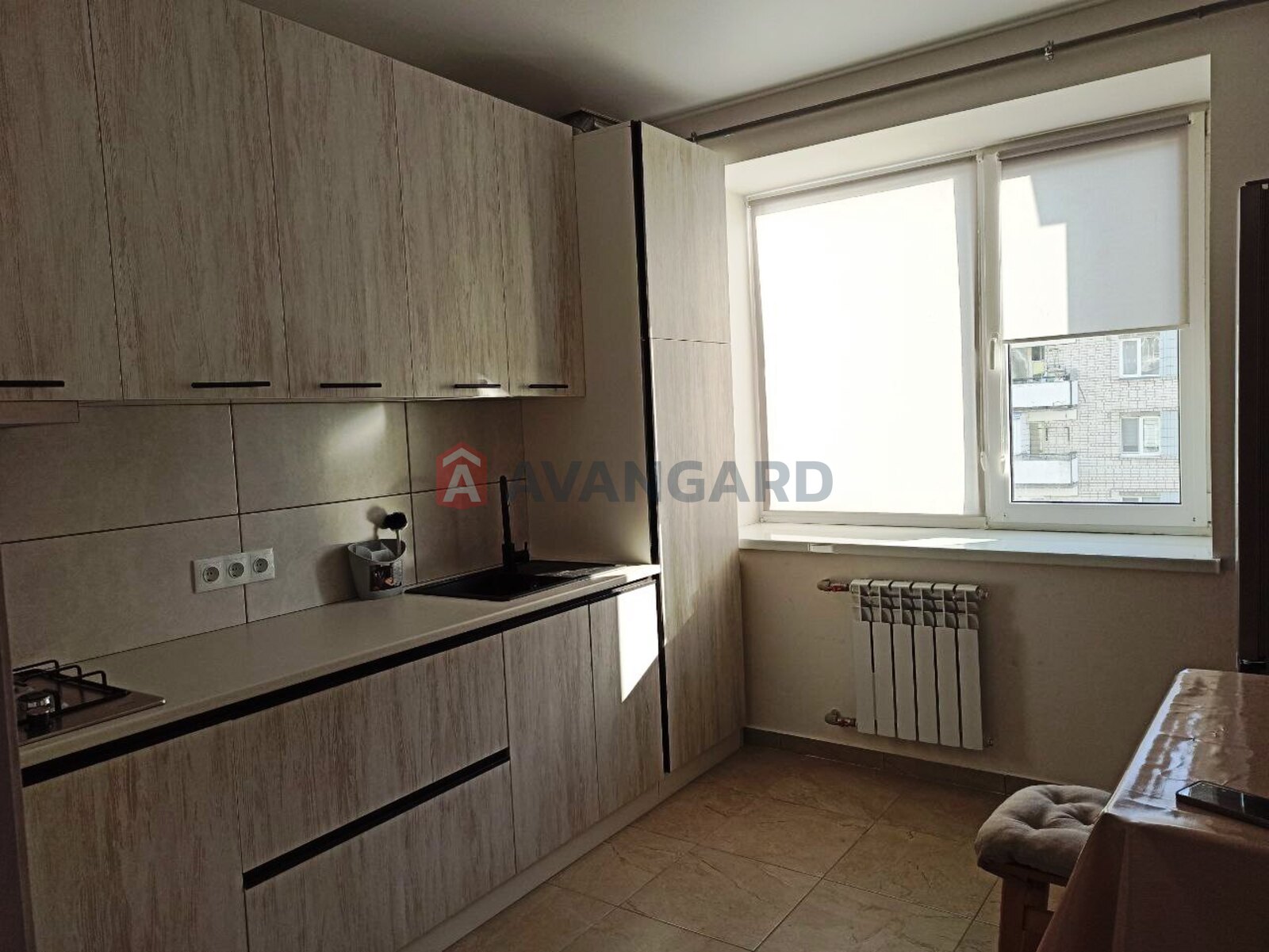 1 ����. ��������, 38/17/9 ��. �., 6/9 ���� ���� 4