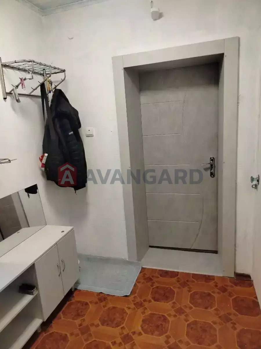 1 ��. ��������, 39/-/- ��. �., 6/15 ������ ���� 6