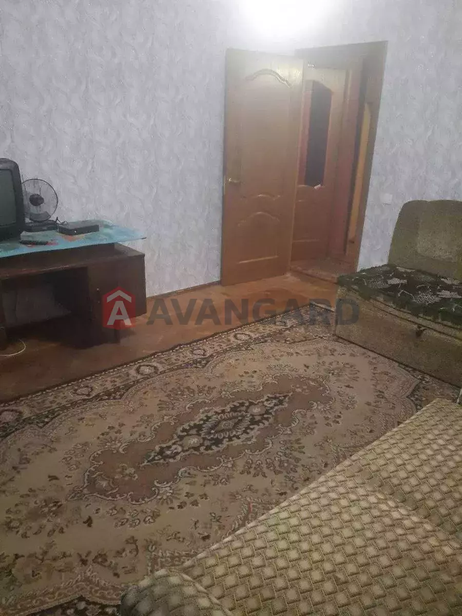 2 ����. ��������, 50/-/7 ��. �., 7/9 ���� ���� 8