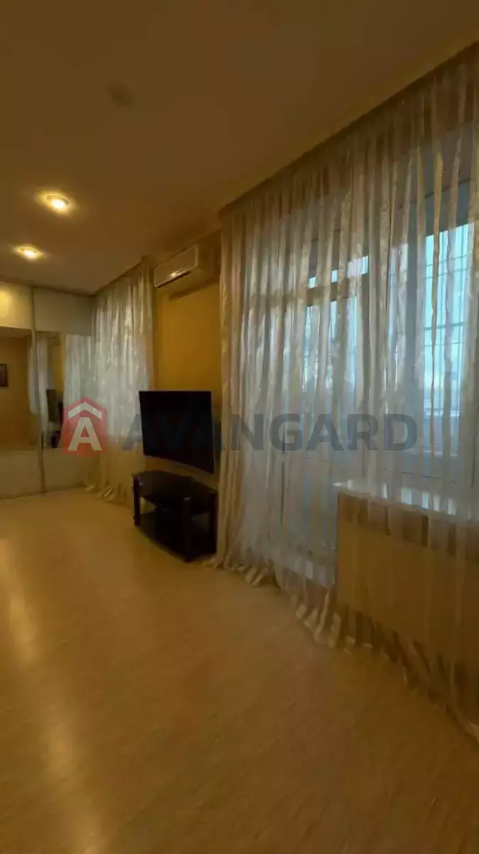 2 ��. ��������, 73/-/- ��. �., 2/10 ������ ���� 5