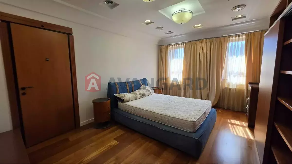 6 ��. ��������, 420/-/- ��. �., 5/6 ������ ���� 7