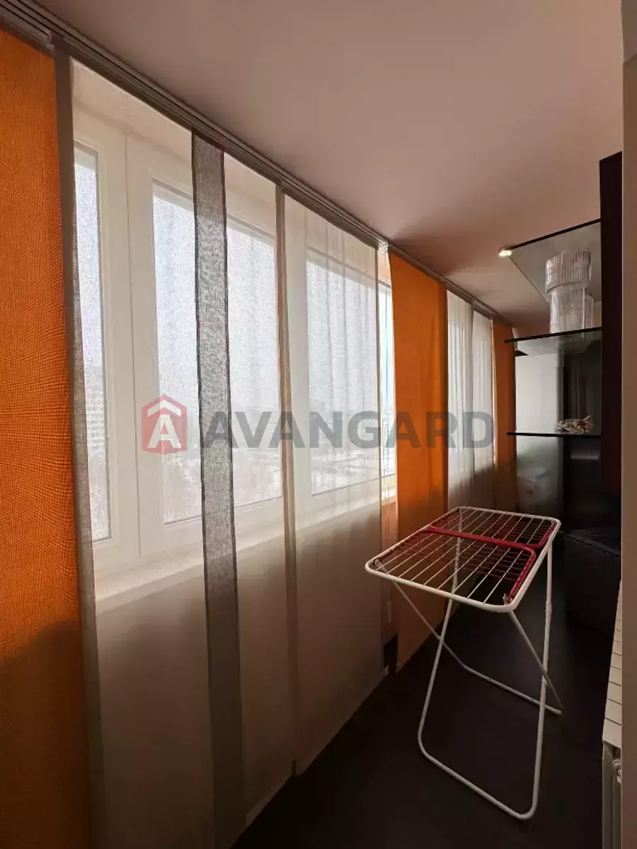 1 ��. ��������, 40/17/14 ��. �., 8/12 ������ ���� 13