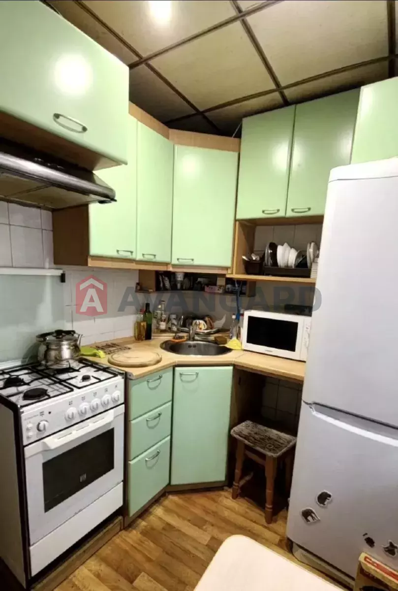 3 ��. ��������, 56/-/6 ��. �., 3/5 ������ ���� 5