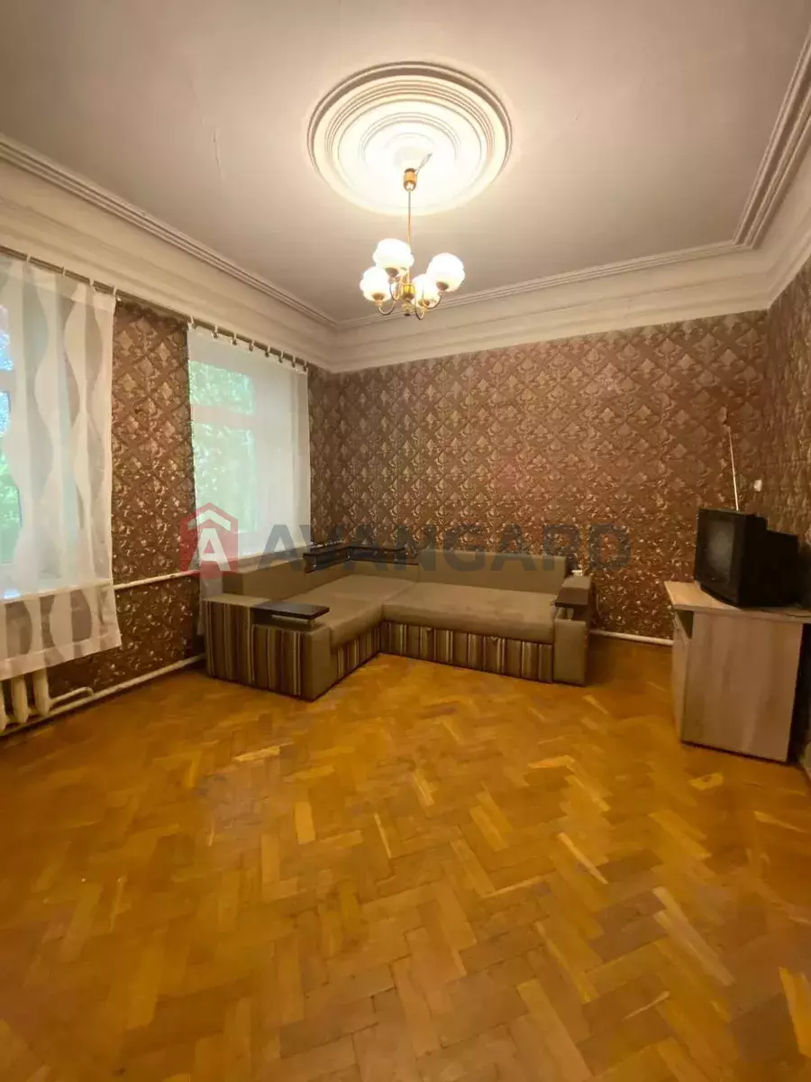 3 . , 70/-/5 . ., 2/2   6