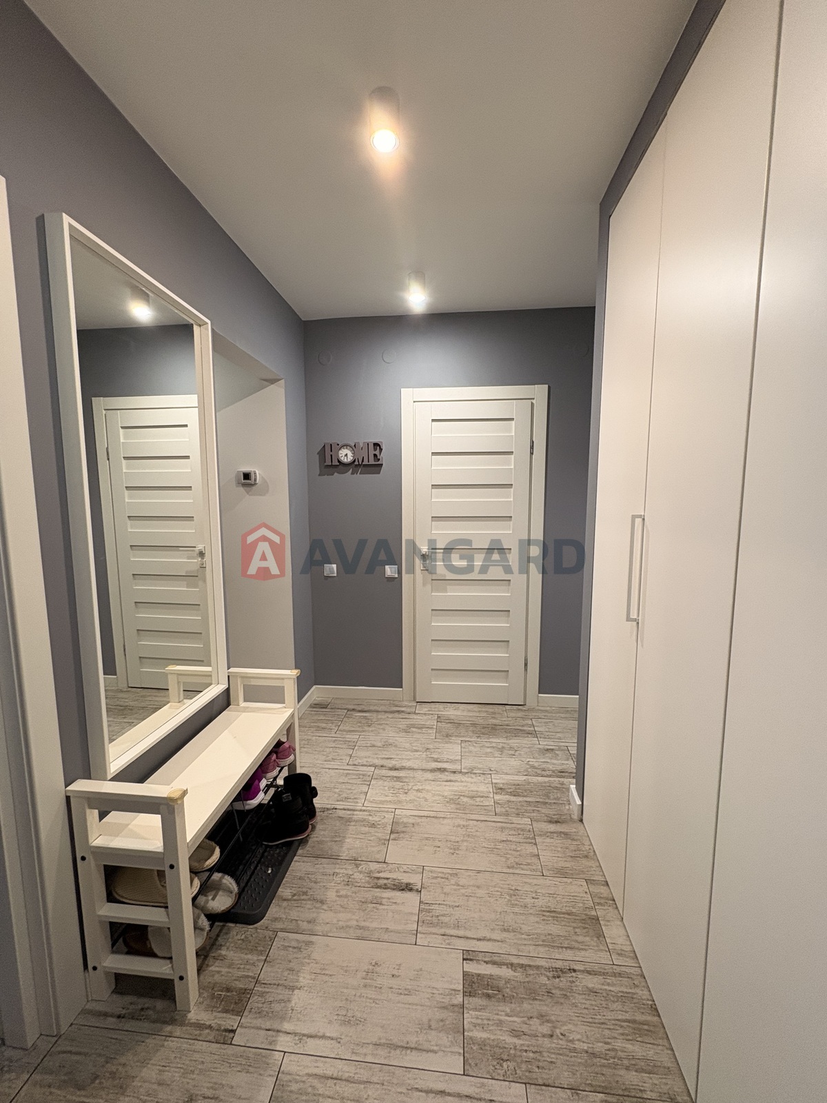 2 ��. ��������, 67/34/18 ��. �., 4/4 ������ ���� 5