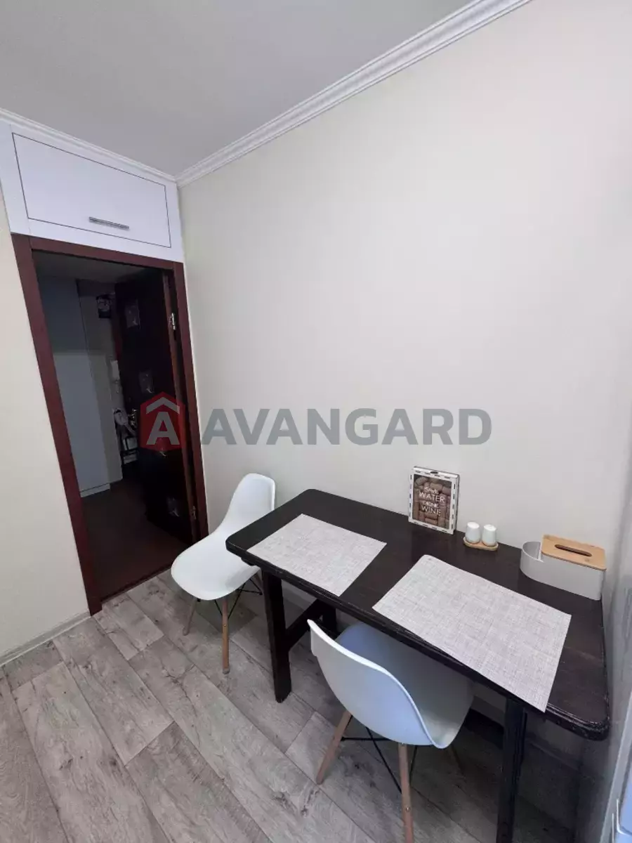 2 ��. ��������, 47/-/8 ��. �., 9/9 ������ ���� 5