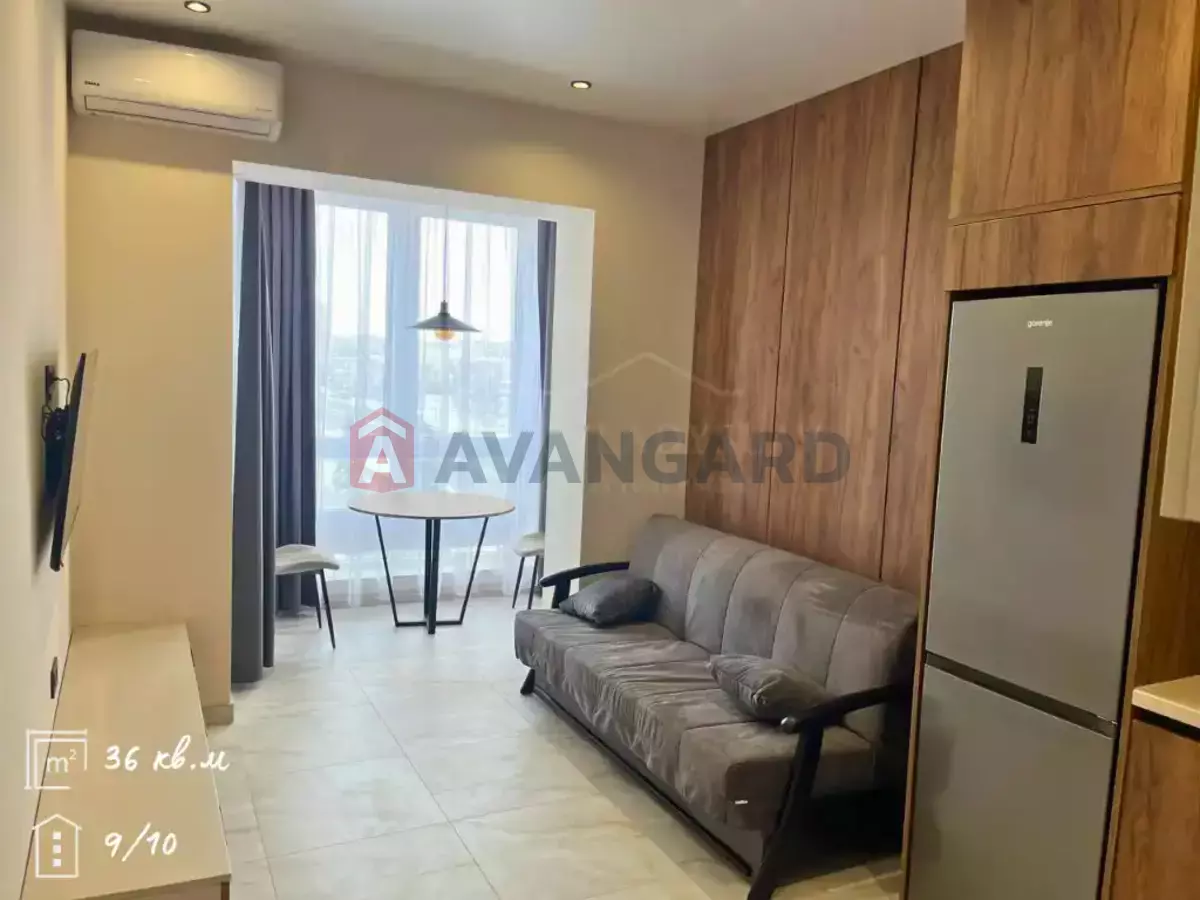 1 ��. ��������, 36/30/5 ��. �., 9/10 ������ ���� 1