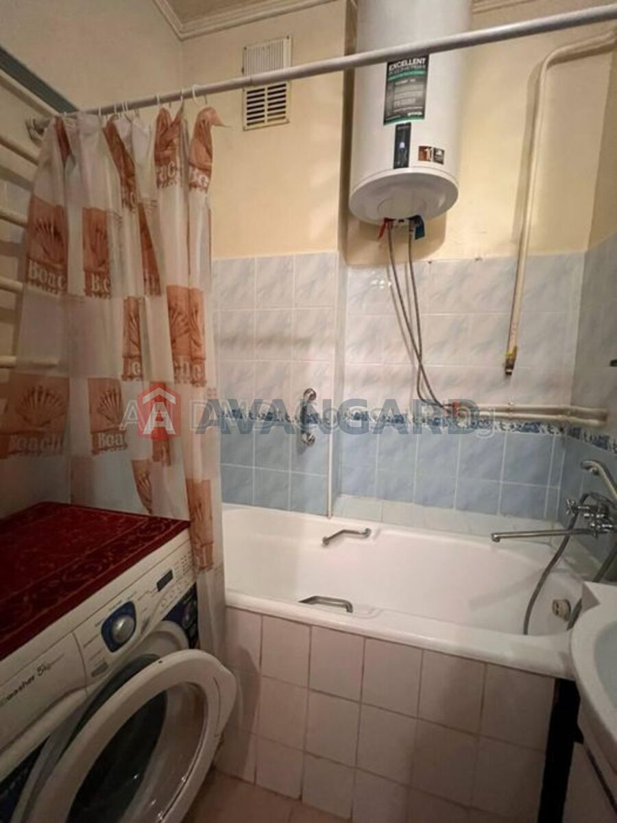 1 ��. ��������, 90/-/10 ��. �., 4/5 ������ ���� 18