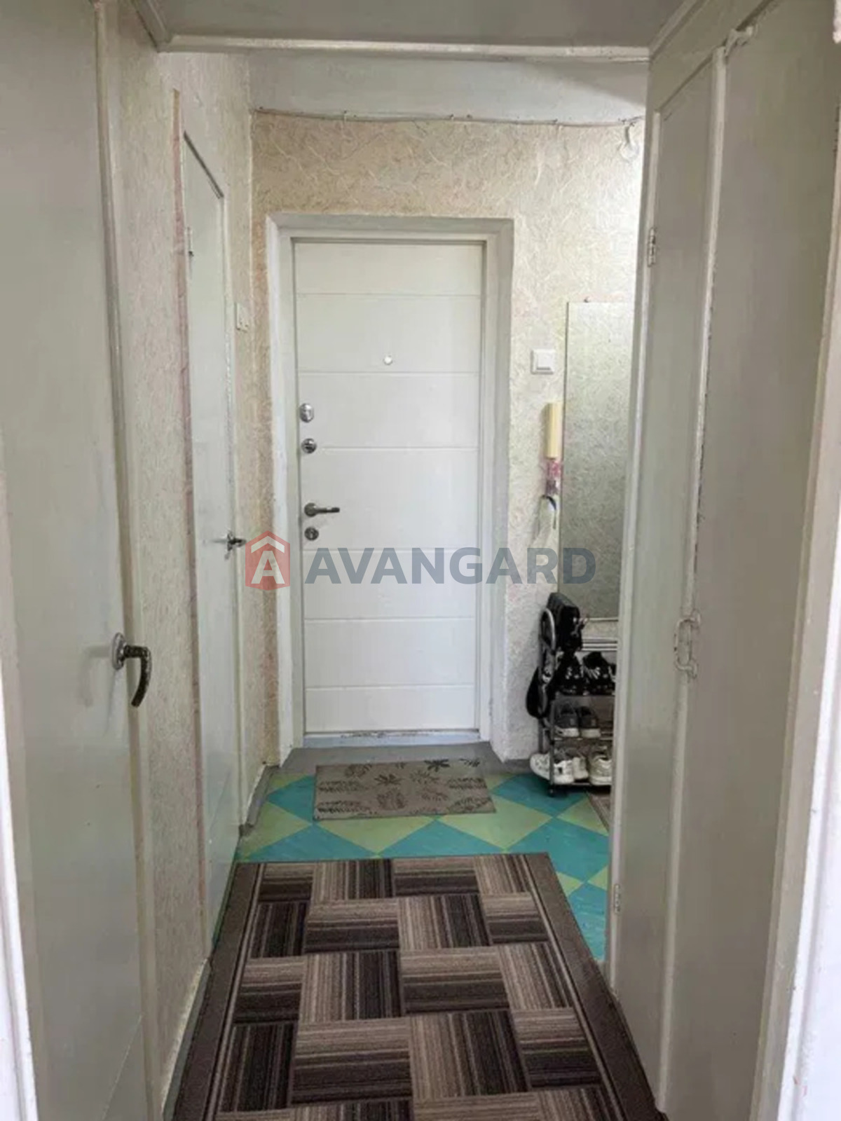 3 ��. ��������, 68/-/7 ��. �., 7/9 ������ ���� 2