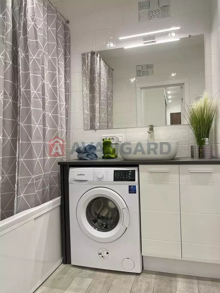 2 ��. ��������, 45/-/- ��. �., 2/10 ������ ���� 5