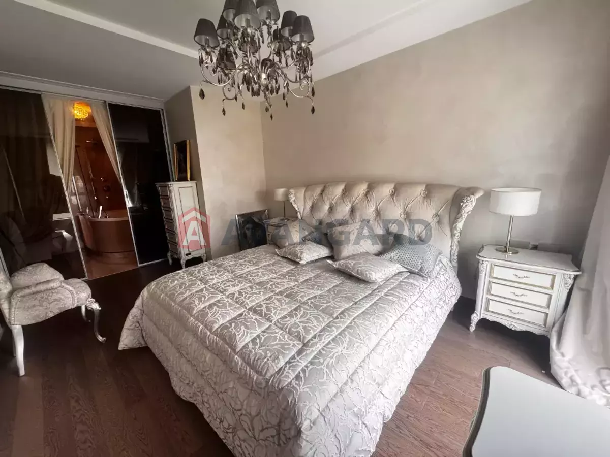 4 ��. ��������, 150/-/- ��. �., 7/8 ������ ���� 19