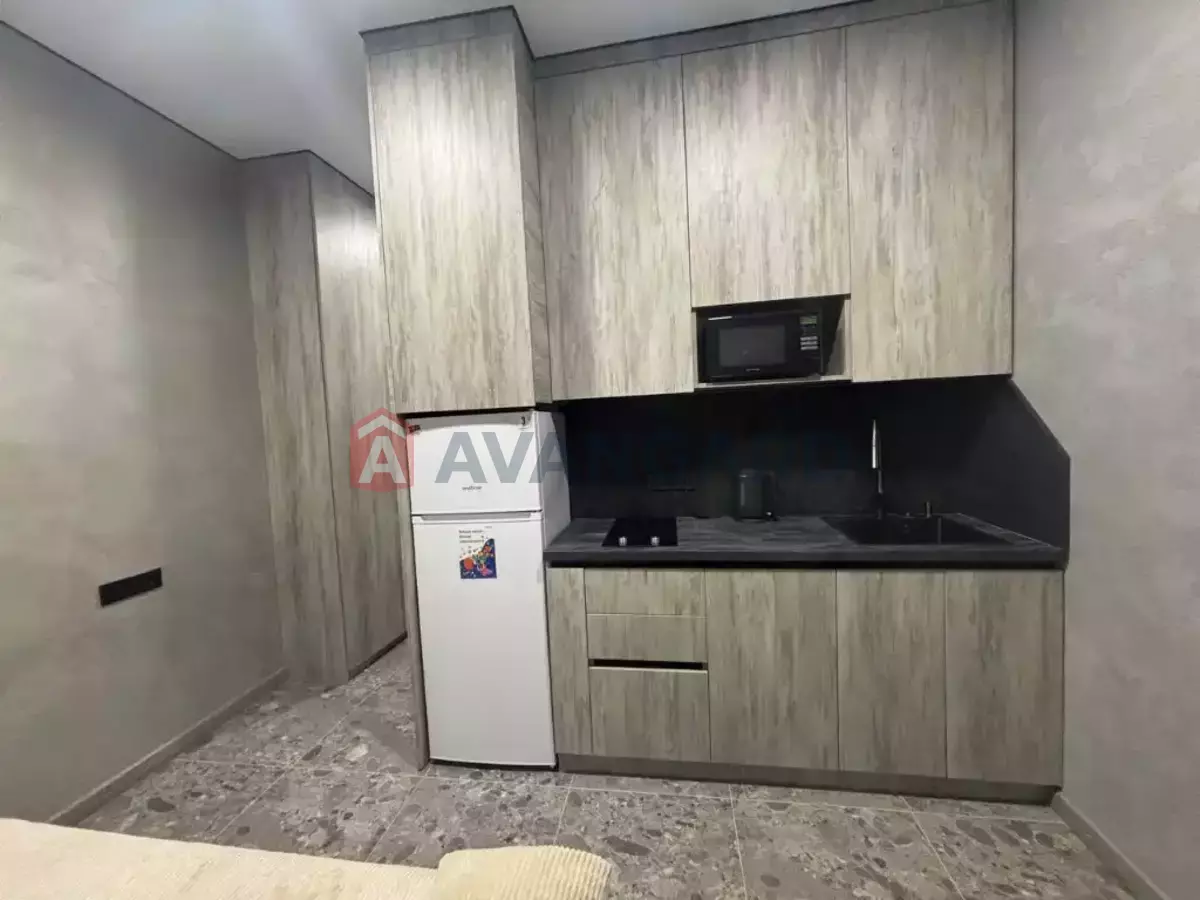 1 ��. ��������, 16/10/6 ��. �., 4/4 ������ ���� 1