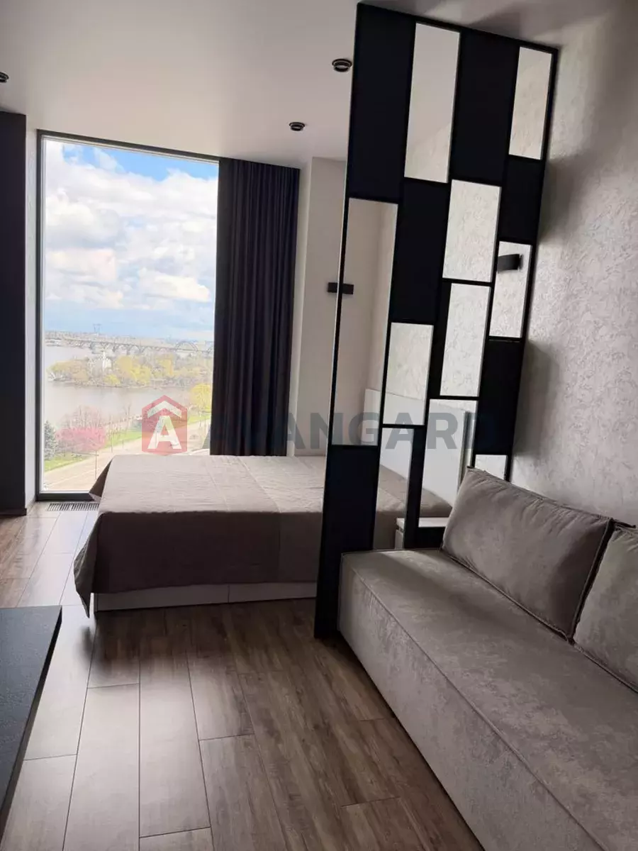 1 ����. ��������, 34/-/7 ��. �., 5/32 ���� ���� 5