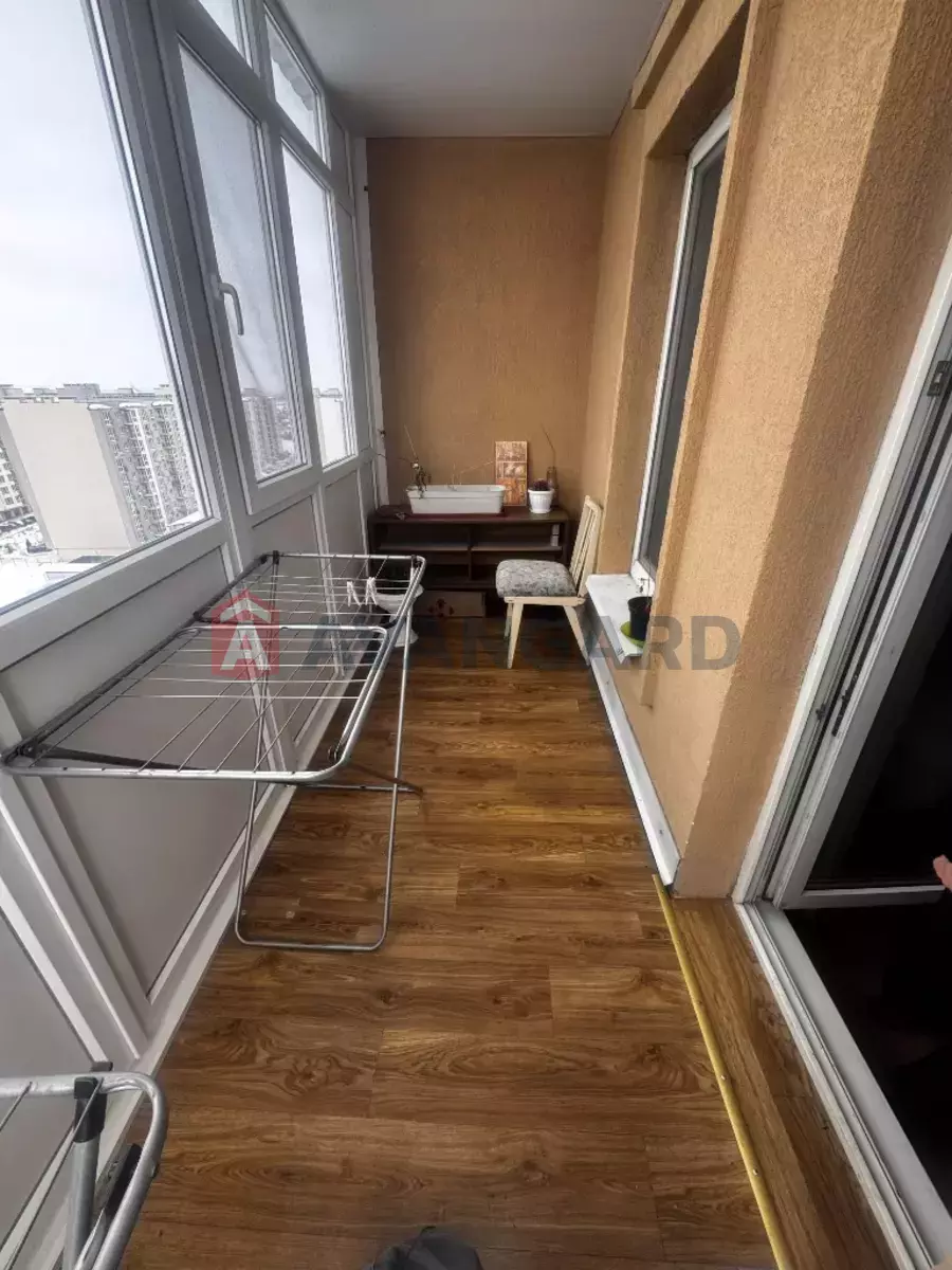 2 ����. ��������, 70/-/- ��. �., 11/17 ���� ���� 6