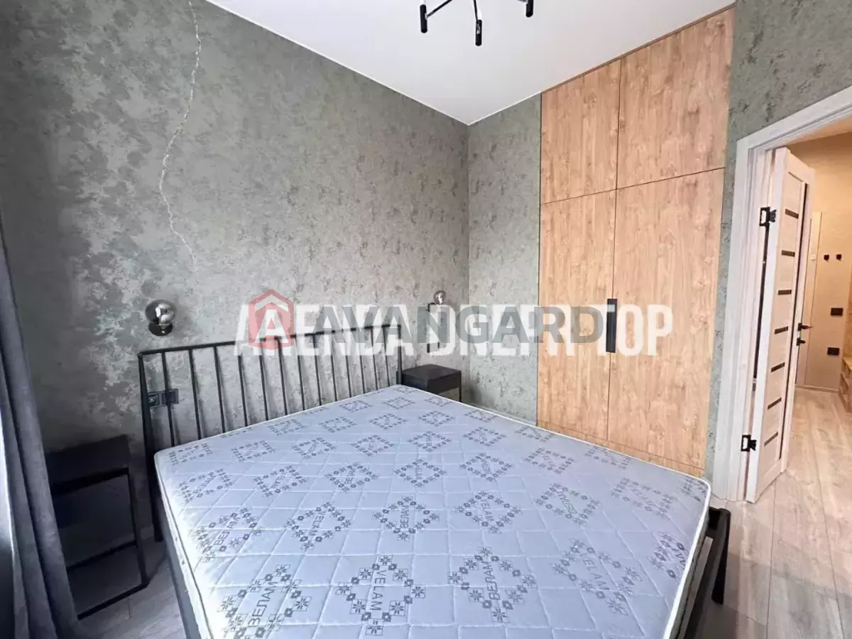 2 ����. ��������, 40/-/- ��. �., 2/10 ���� ���� 2