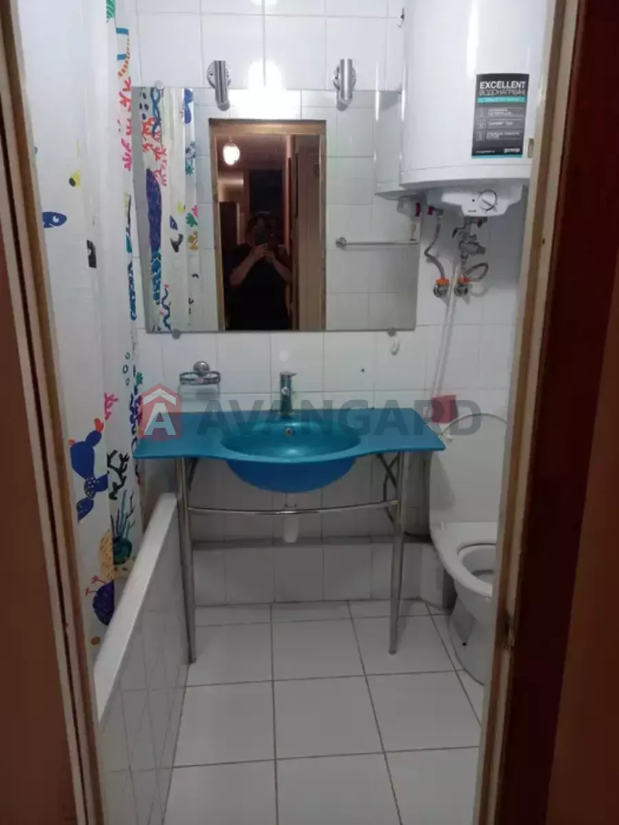 3 ��. ��������, 64/-/9 ��. �., 9/9 ������ ���� 6