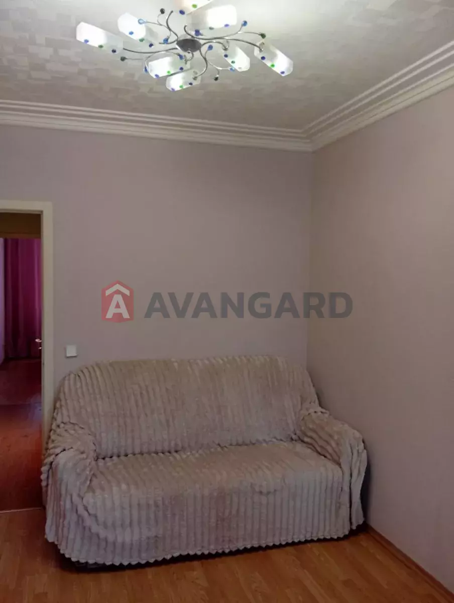 3 ��. ��������, 65/-/10 ��. �., 2/9 ������ ���� 9