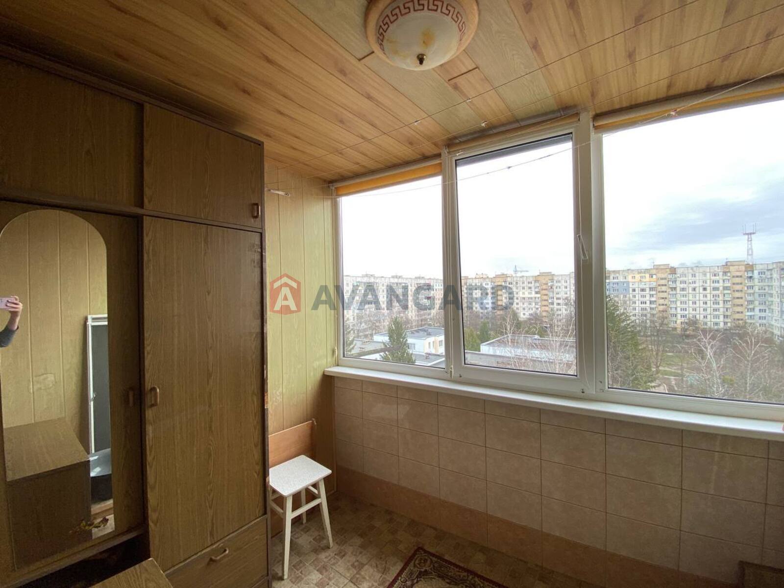 3 ��. ��������, 67/40/9 ��. �., 7/9 ������ ���� 5