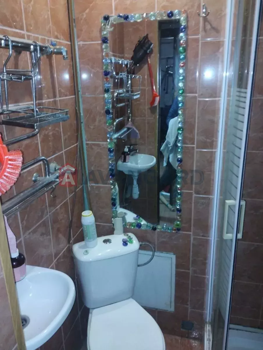 1 ��. ��������, 30/-/5 ��. �., 9/9 ������ ���� 3